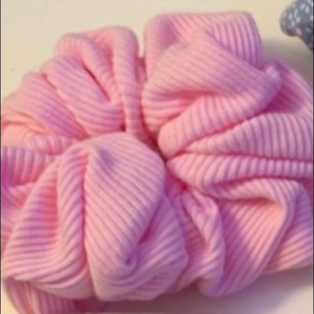 brandy scrunchie posted for someone